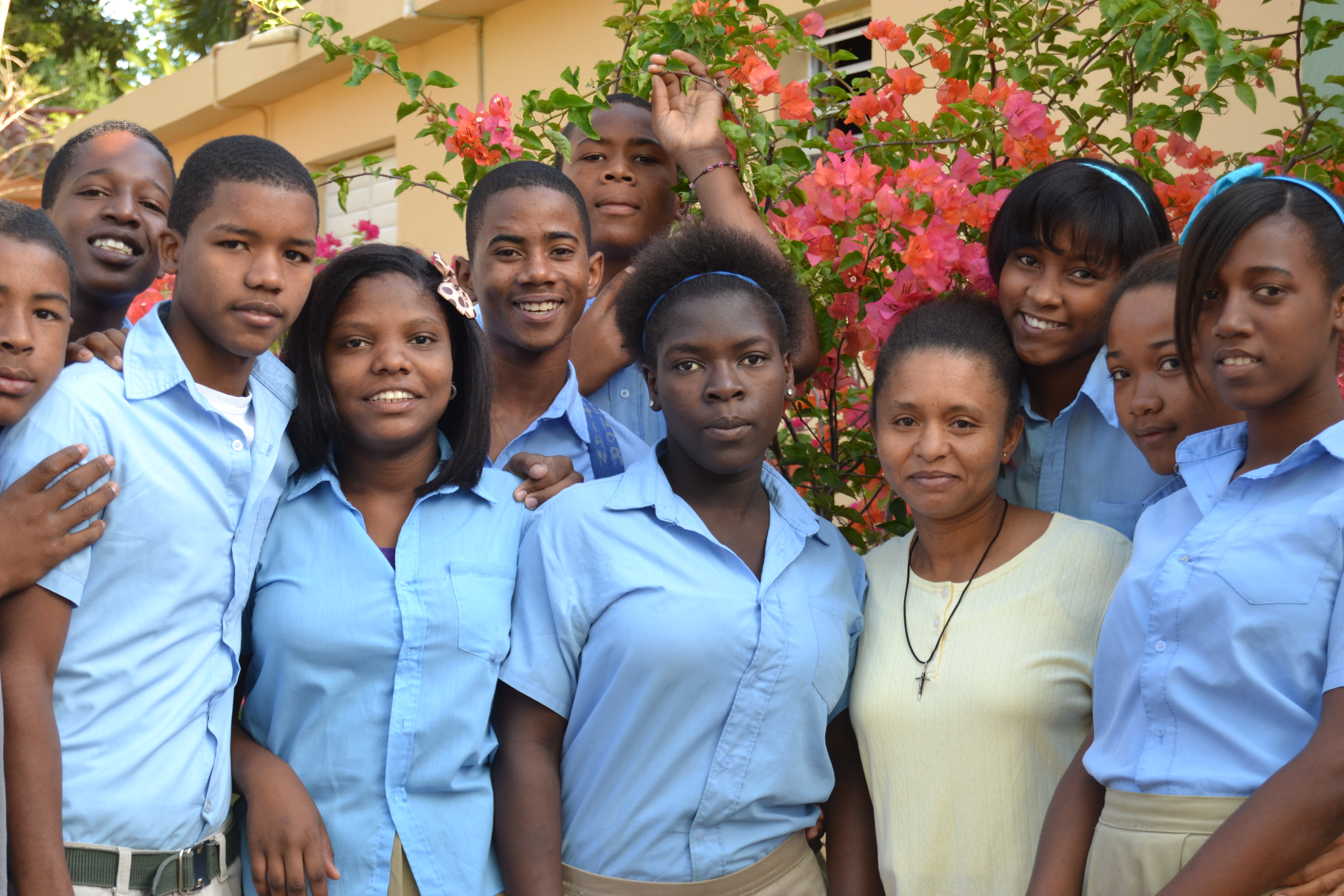 Students at Futuro Vivo School